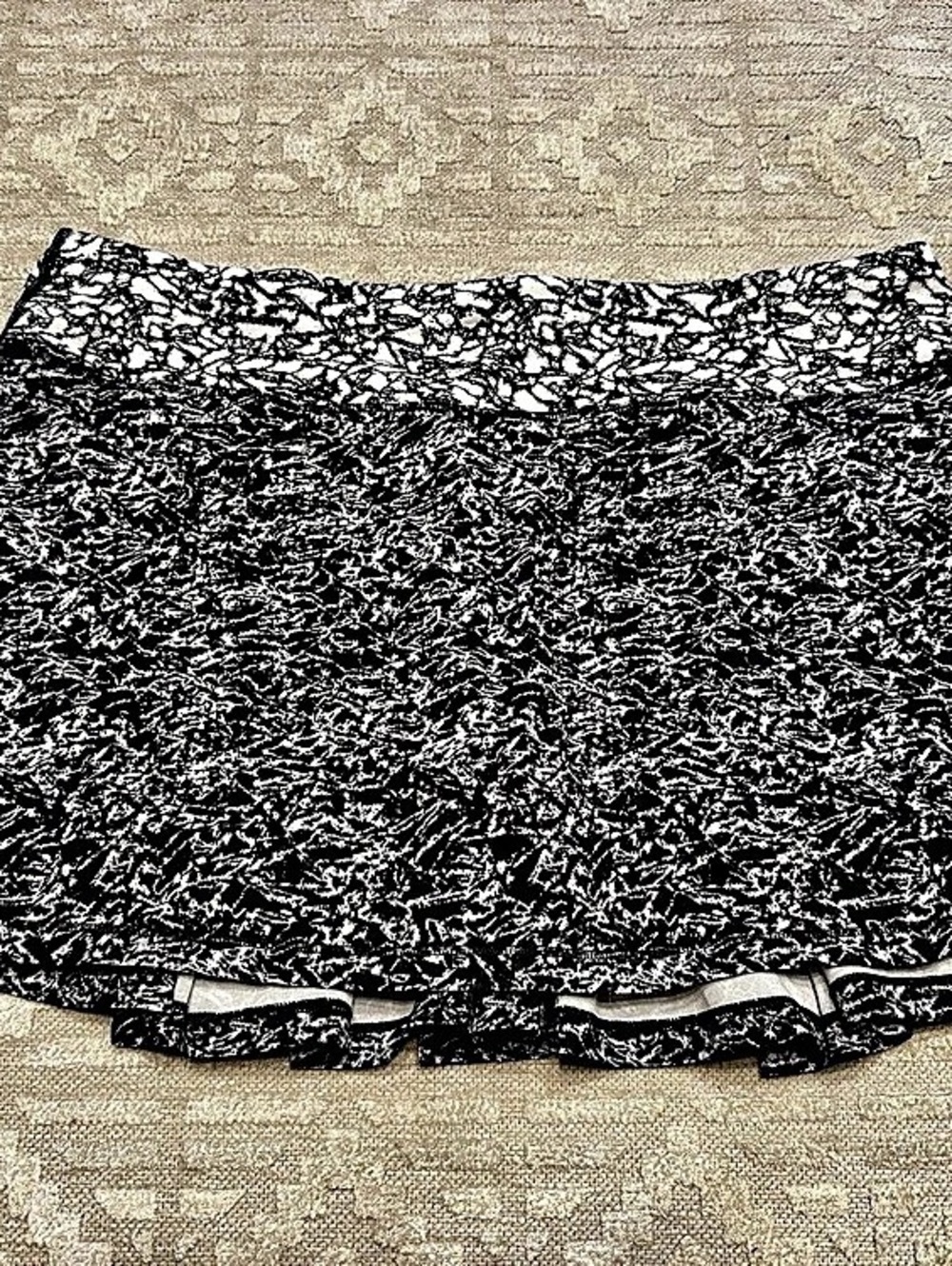 Lululemon Pace Rival Skirt Black & White Skort